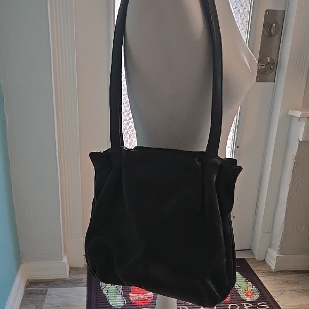 Elegant Black Women's Bag